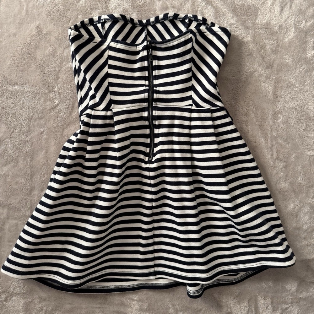 Charlotte Russe Strapless Black White Striped Fit Flare Dress M Stretch - Picture 4 of 7